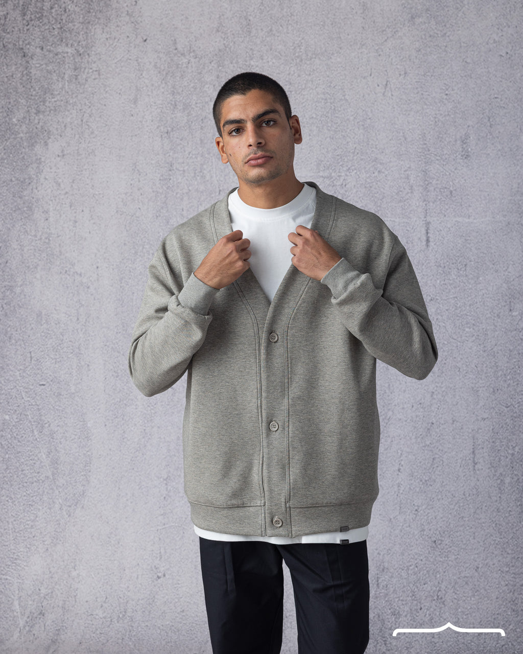 Stache's Cardigan with Buttons in Light Grey