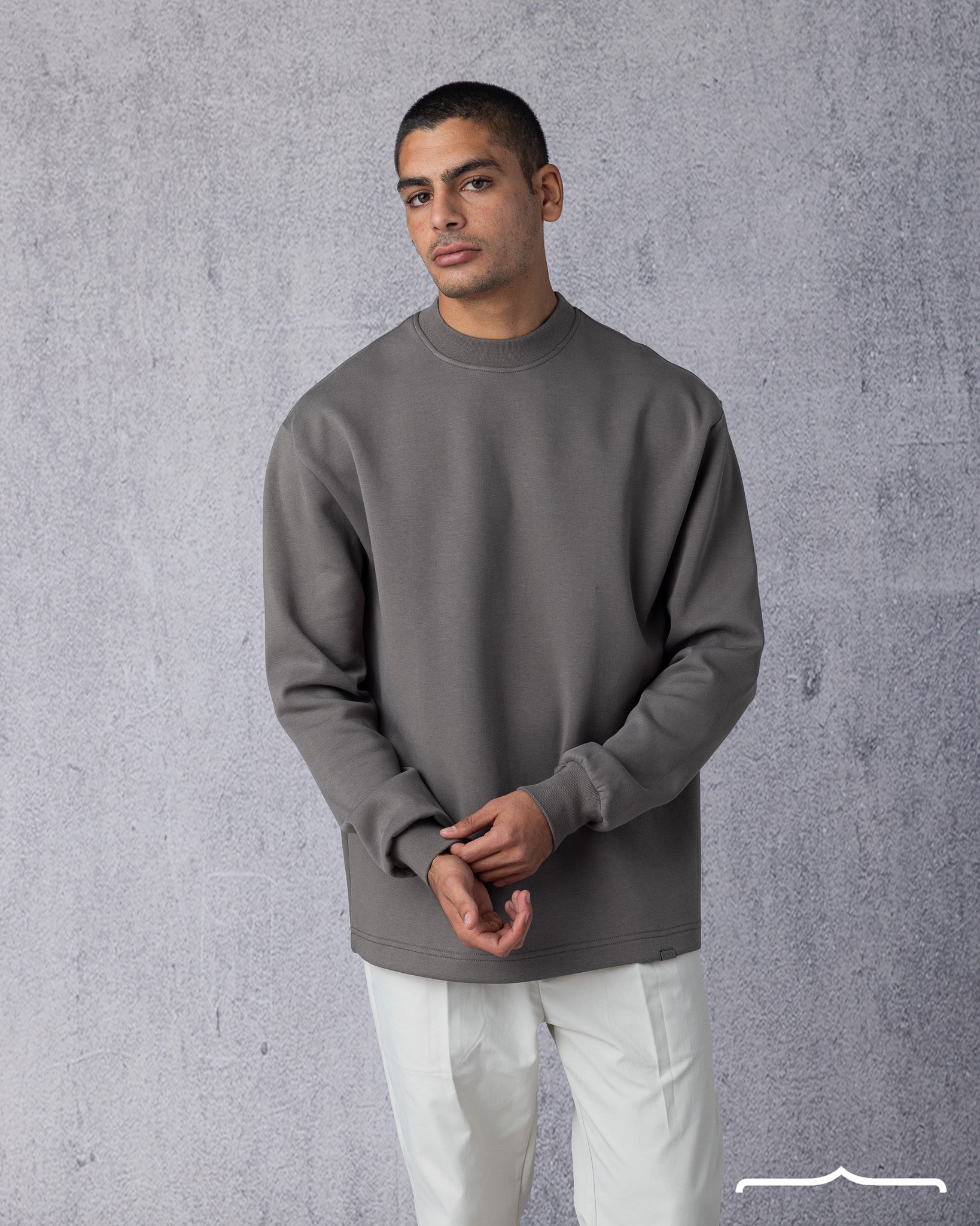 Crew Neck Sweatshirt in Brown Volume 2