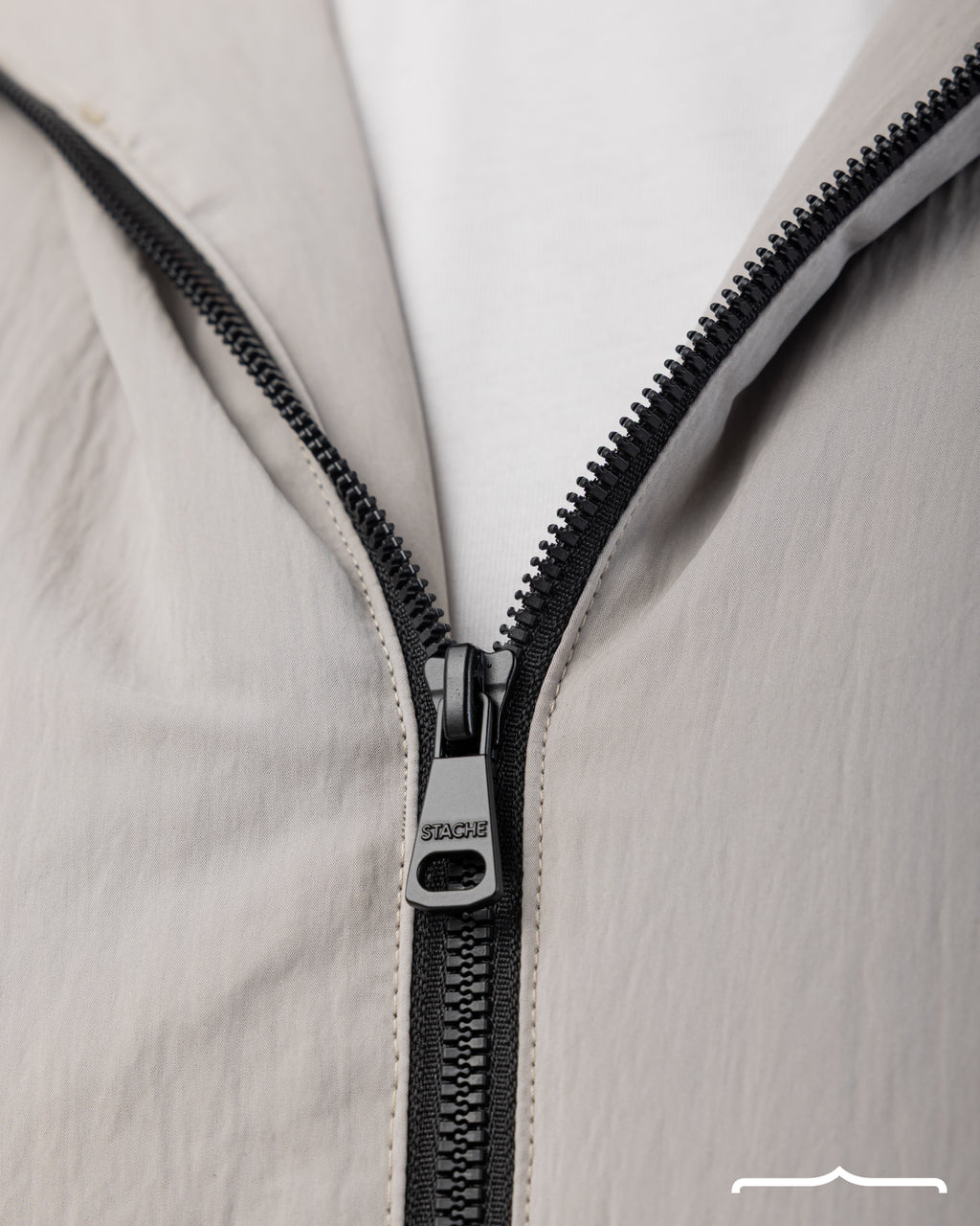 Hooded Puffer Waterproof Jacket in Light grey