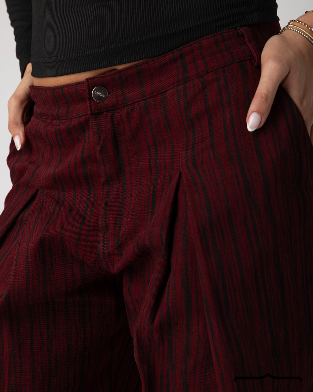 Wide-Leg Burgundy Denim