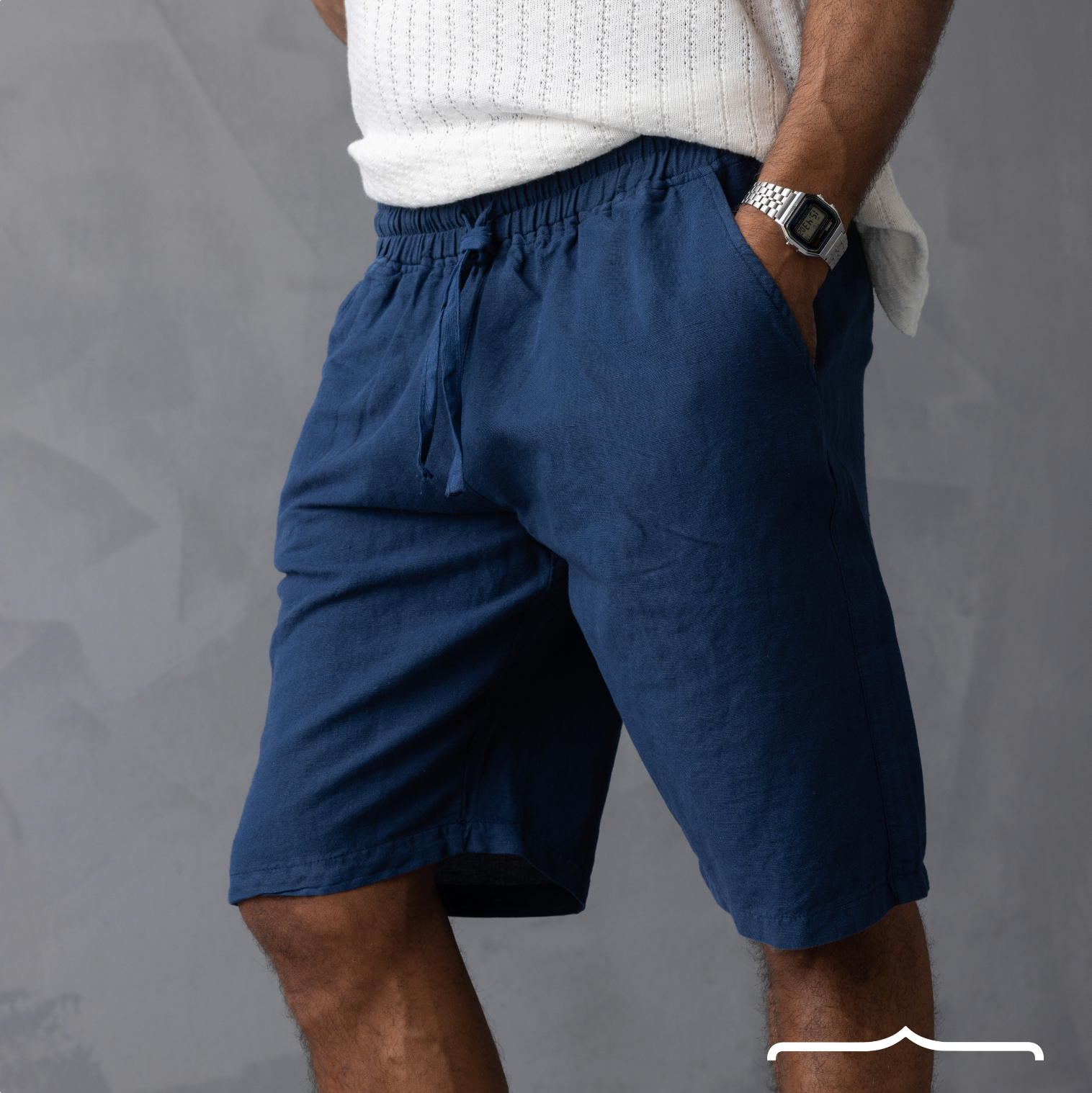 linen short in Navy Blue