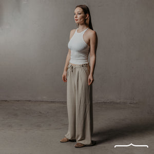 Wide leg linen pants in Beige
