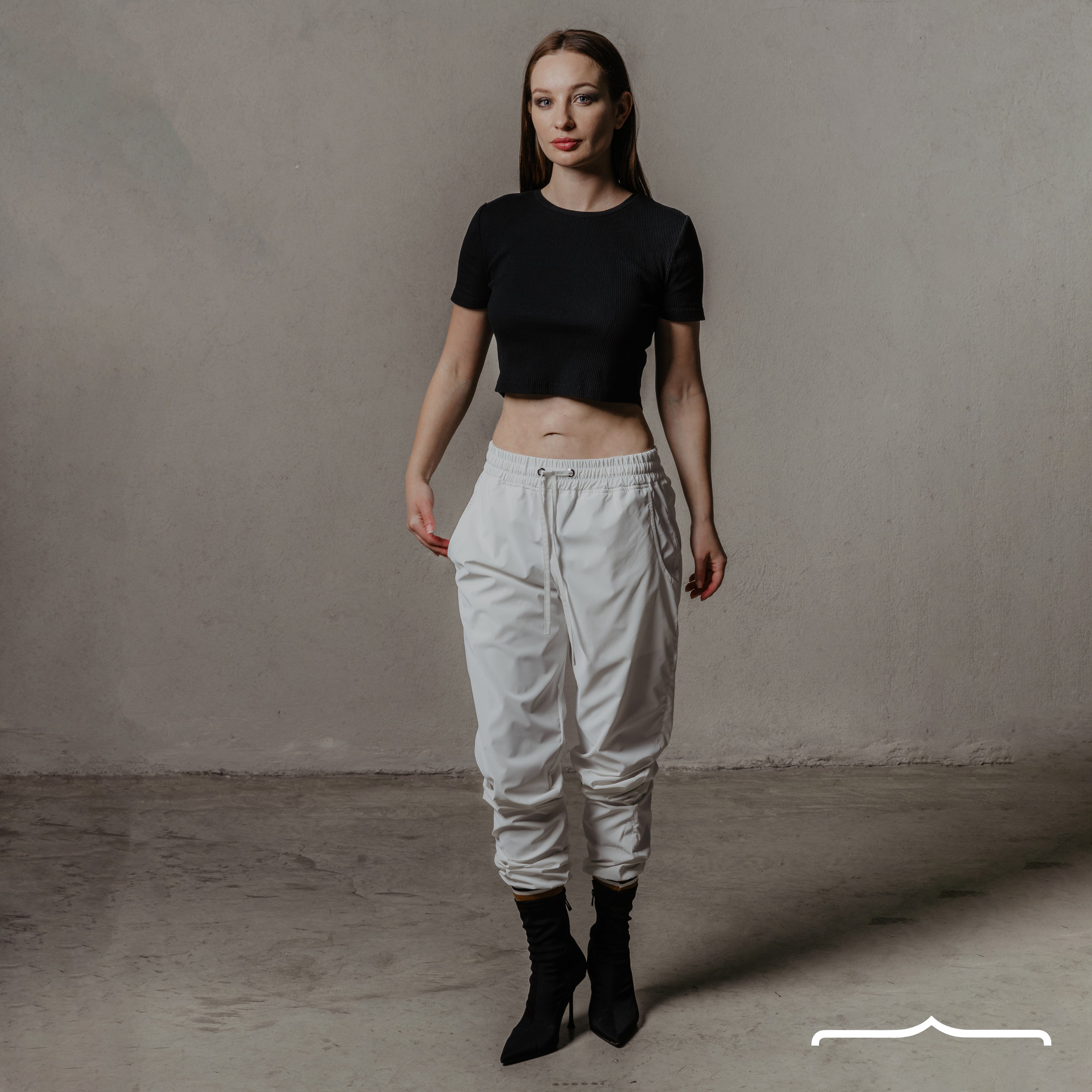 Drawstring joggers in Metallic White