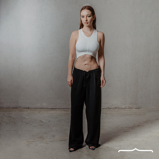 Wide leg linen pants in Black