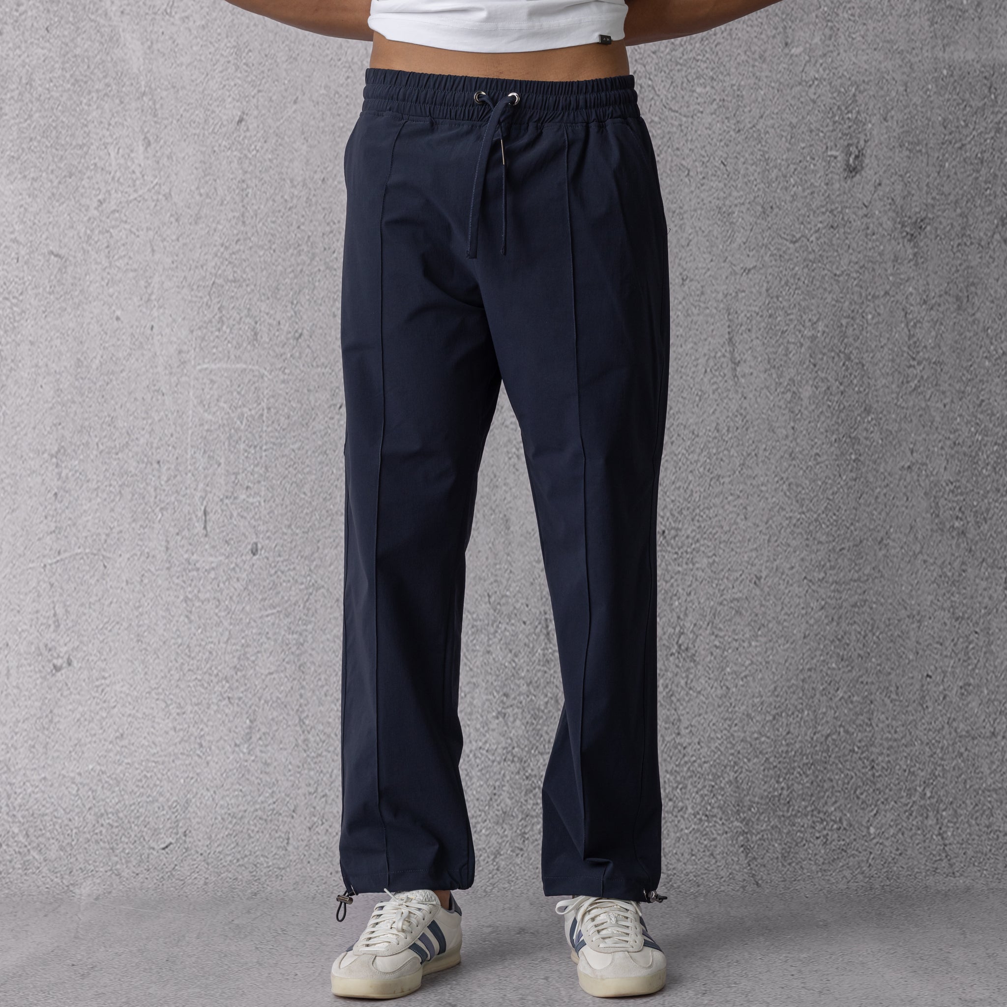 Drawstring sweatpants in Navy blue