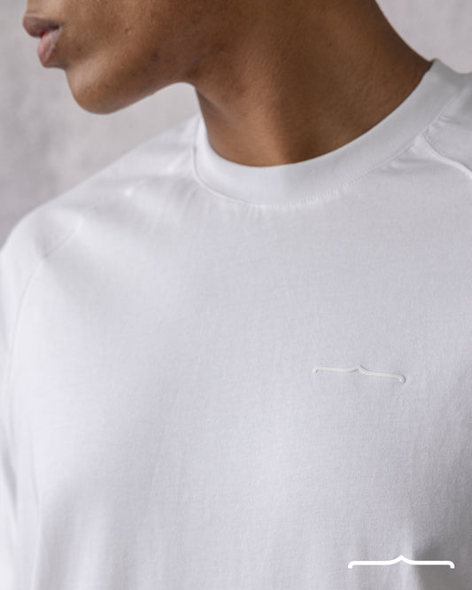 Raglan Rubber Icon in Regular Fit in White
