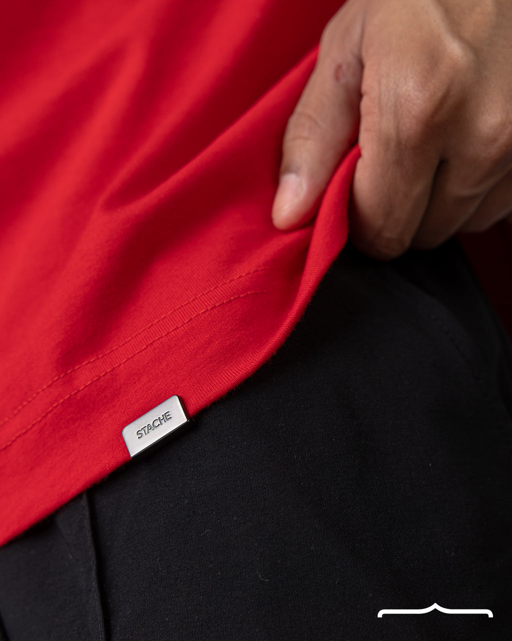 Raglan Rubber Icon in Regular Fit in Red