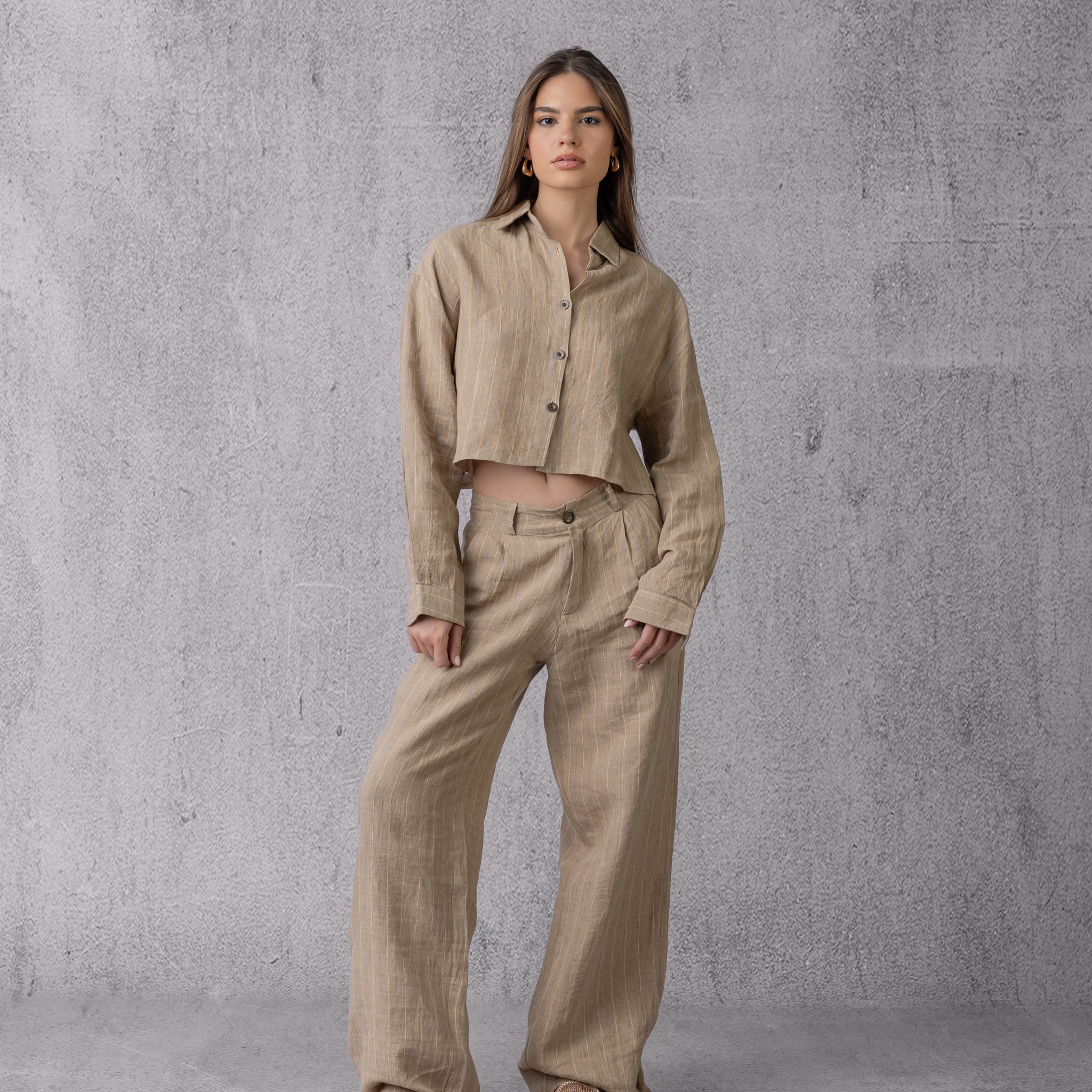 Linen Cropped set in Beige