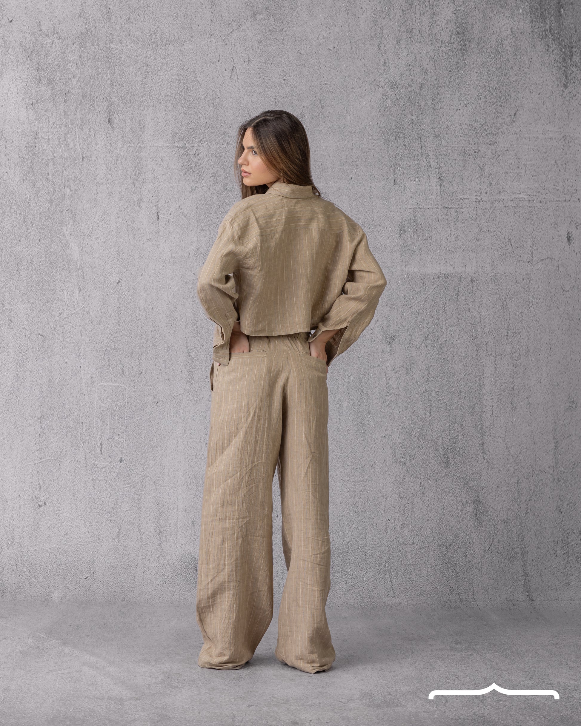 Linen Cropped set in Beige