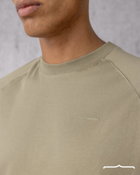 Raglan Rubber Icon in Regular Fit in Light Olive