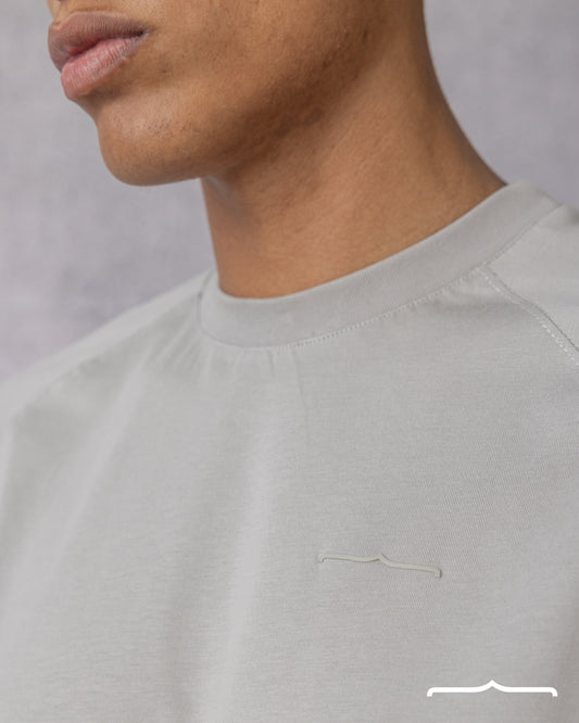 Raglan Rubber Icon in Regular Fit in Light Grey