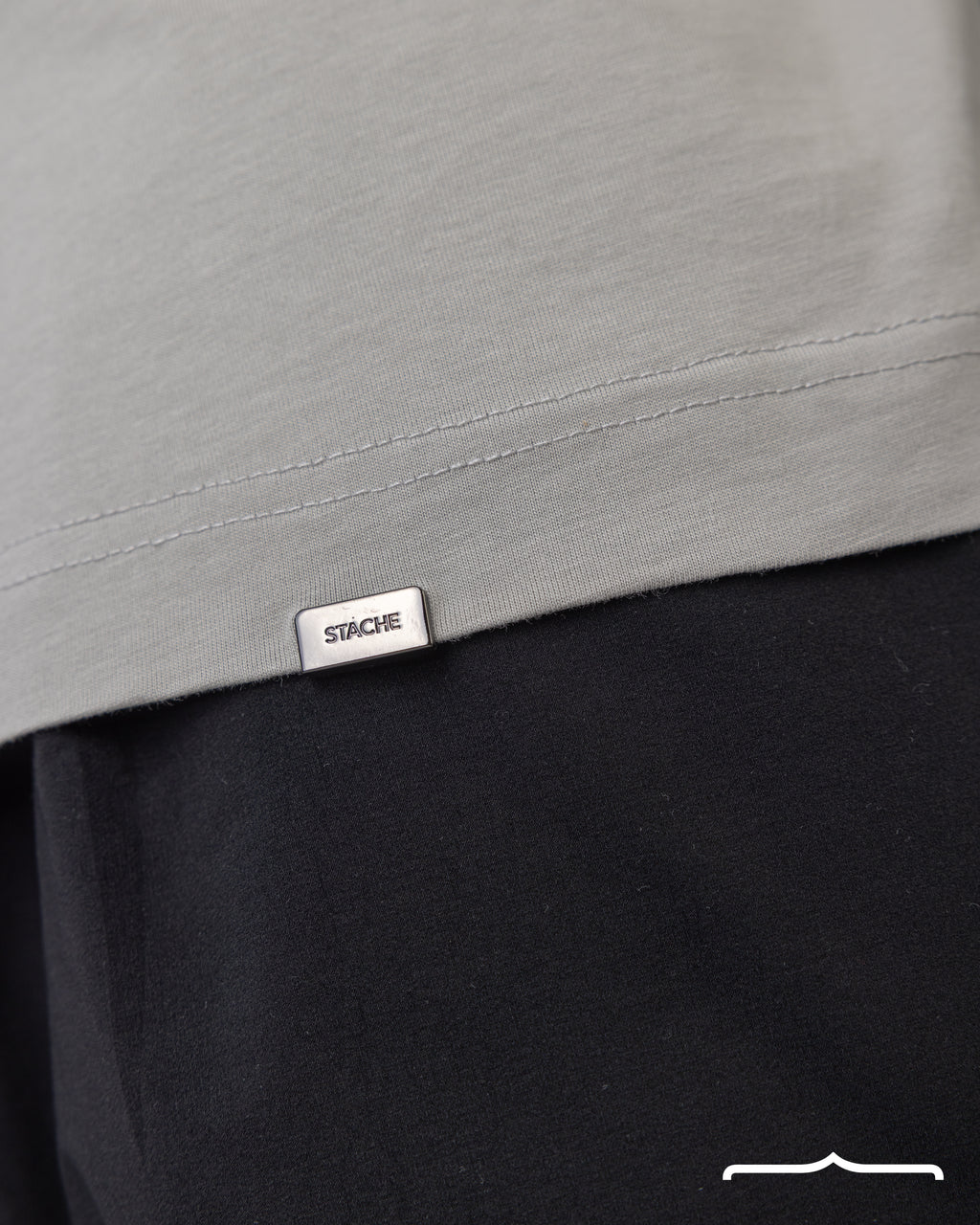 Raglan Rubber Icon in Regular Fit in Light Grey