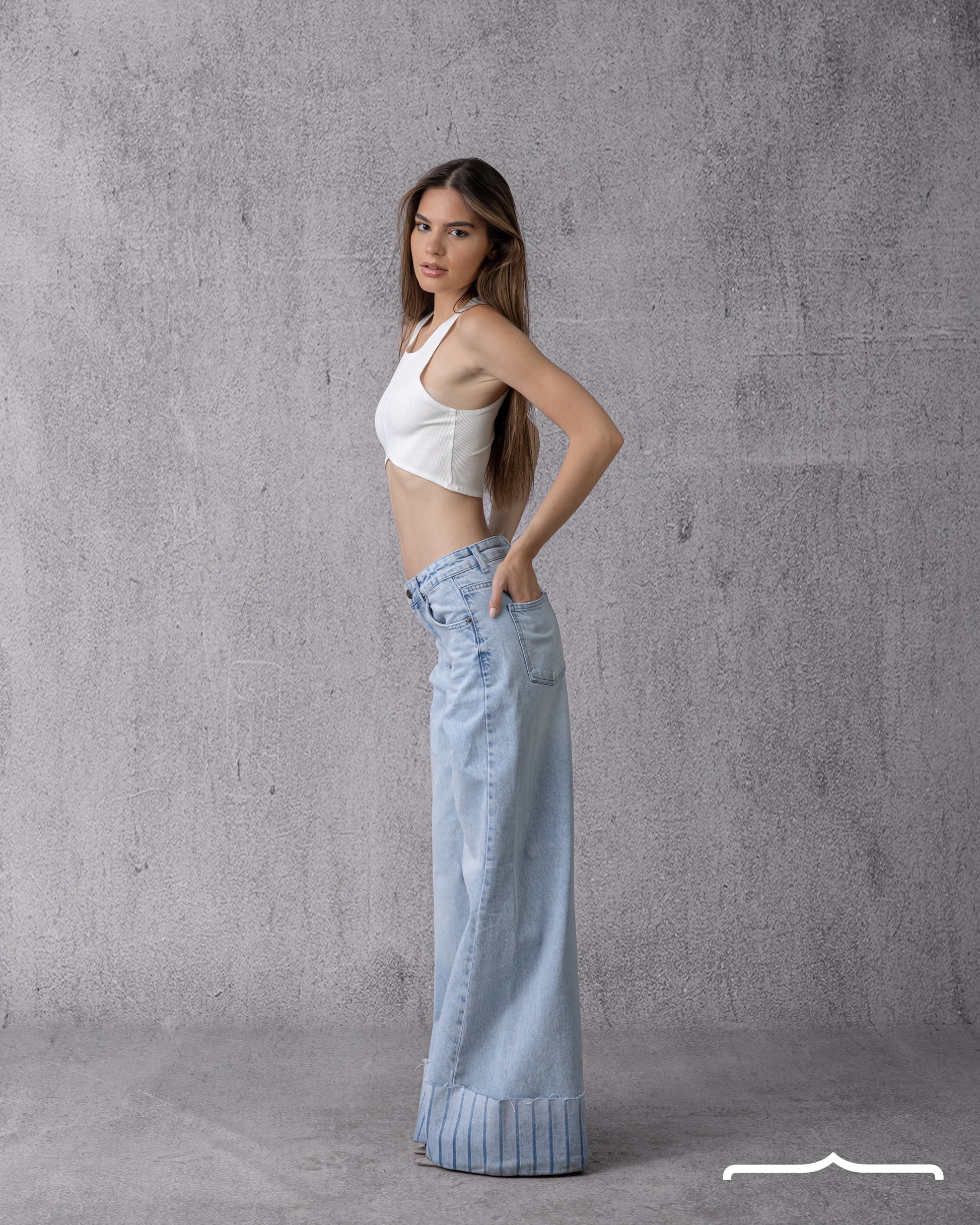Low Waist Wide Leg Cuffed Denim
