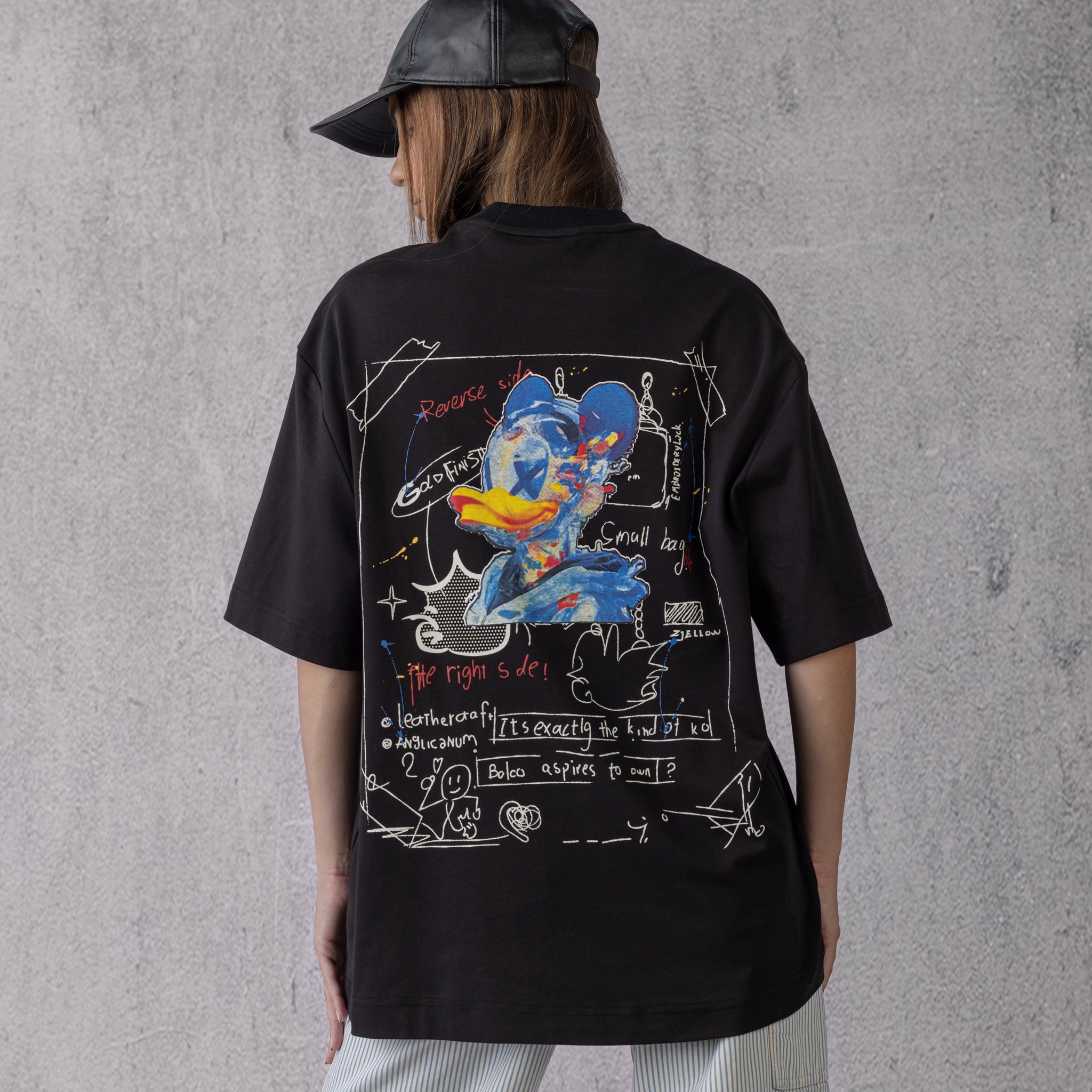 Donald Duck Sketch Oversized T-shirt in Black