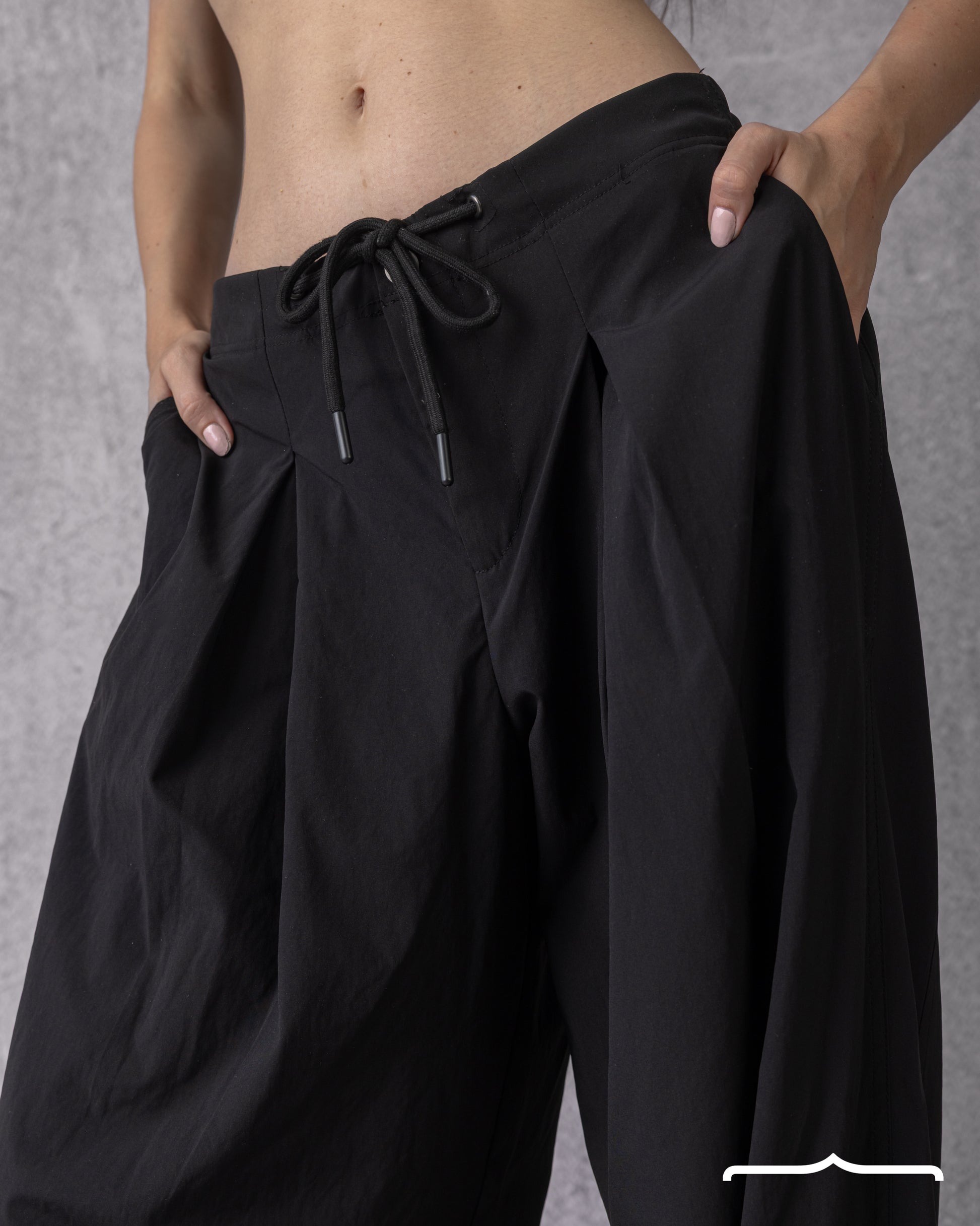Wide pants in Black