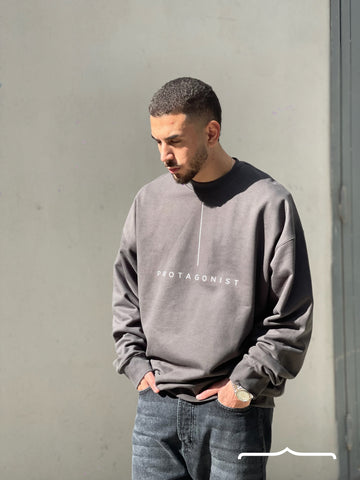 Protagonist Sweatshirt in Grey