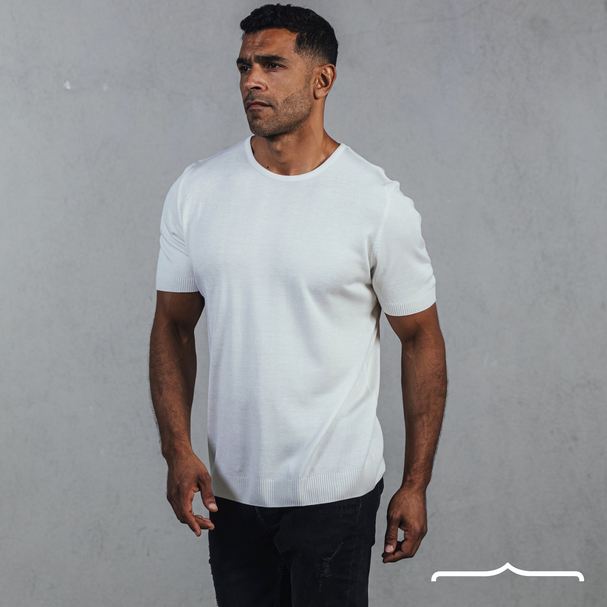 Slim Fitted Knitwear T-Shirt in White