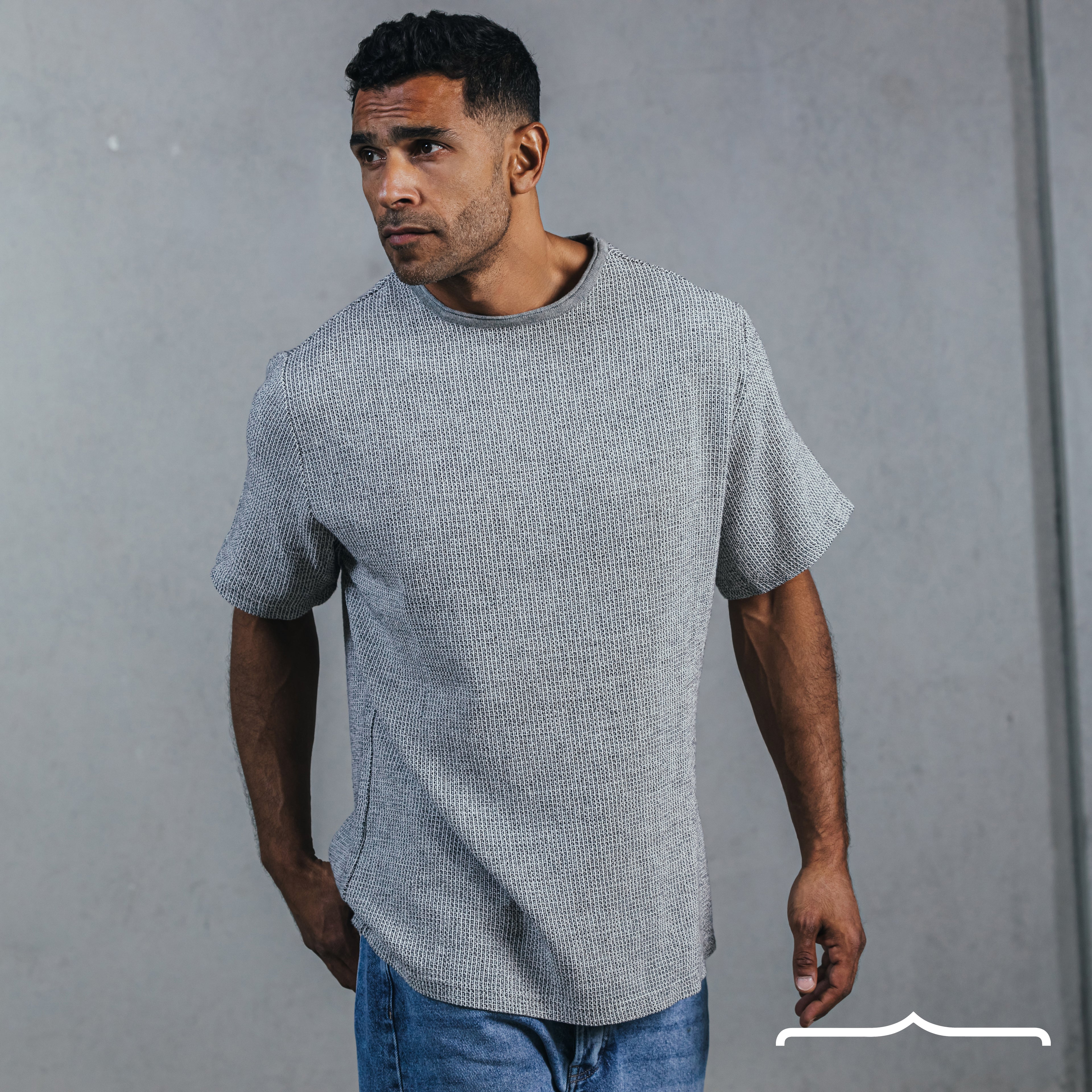 Textured Oversize T-Shirt Raw Edge Coller Dark Grey