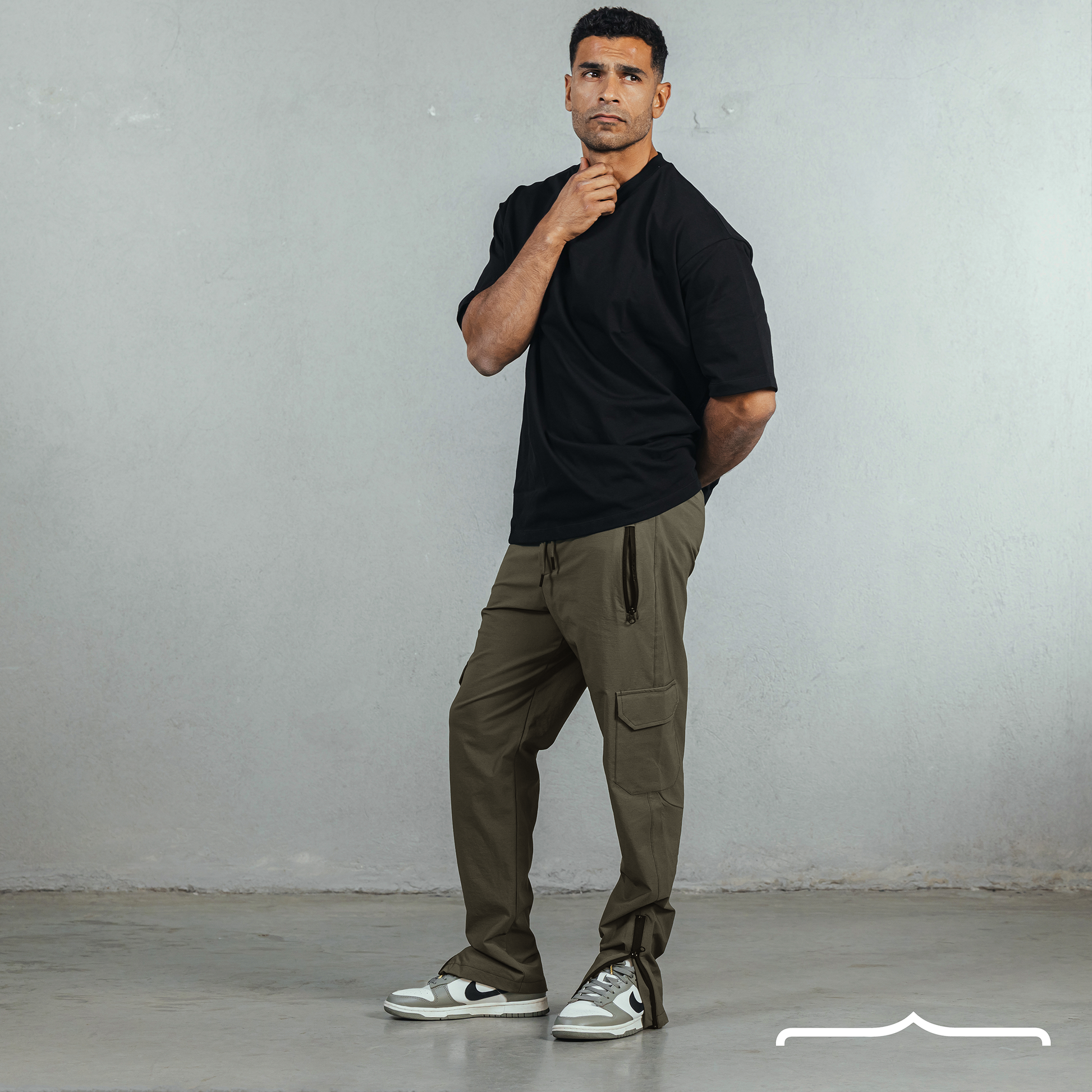 Baggy Pants in Olive