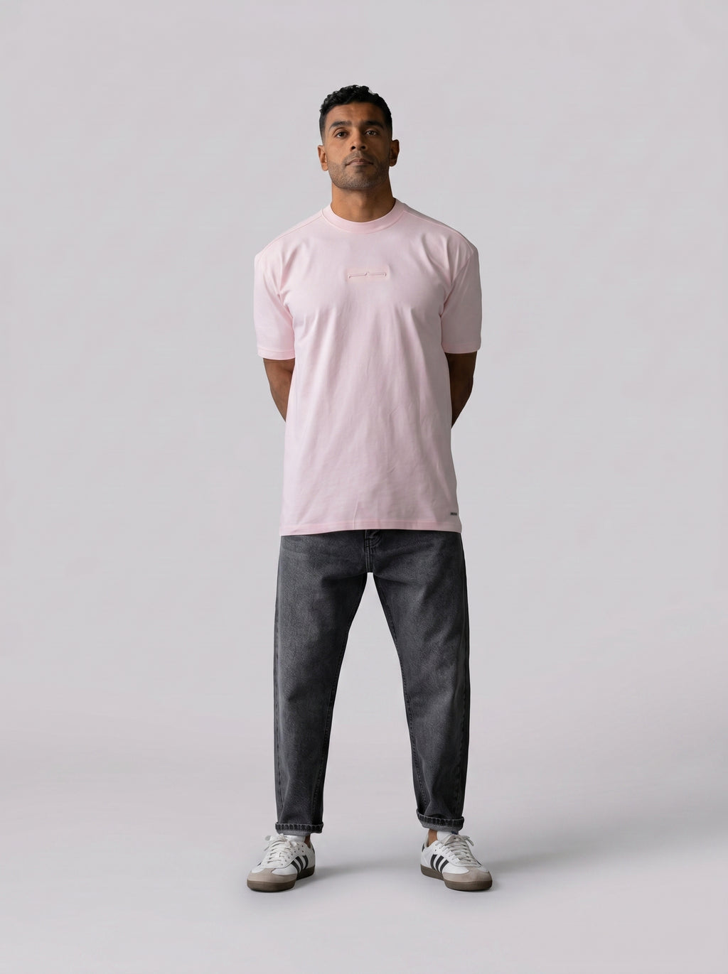 Stache icon T-shirt in Pink
