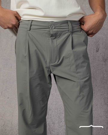 Classic pants volume 4 in Light grey