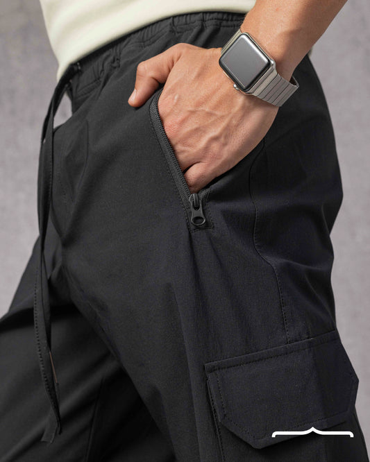 Baggy pants in Black