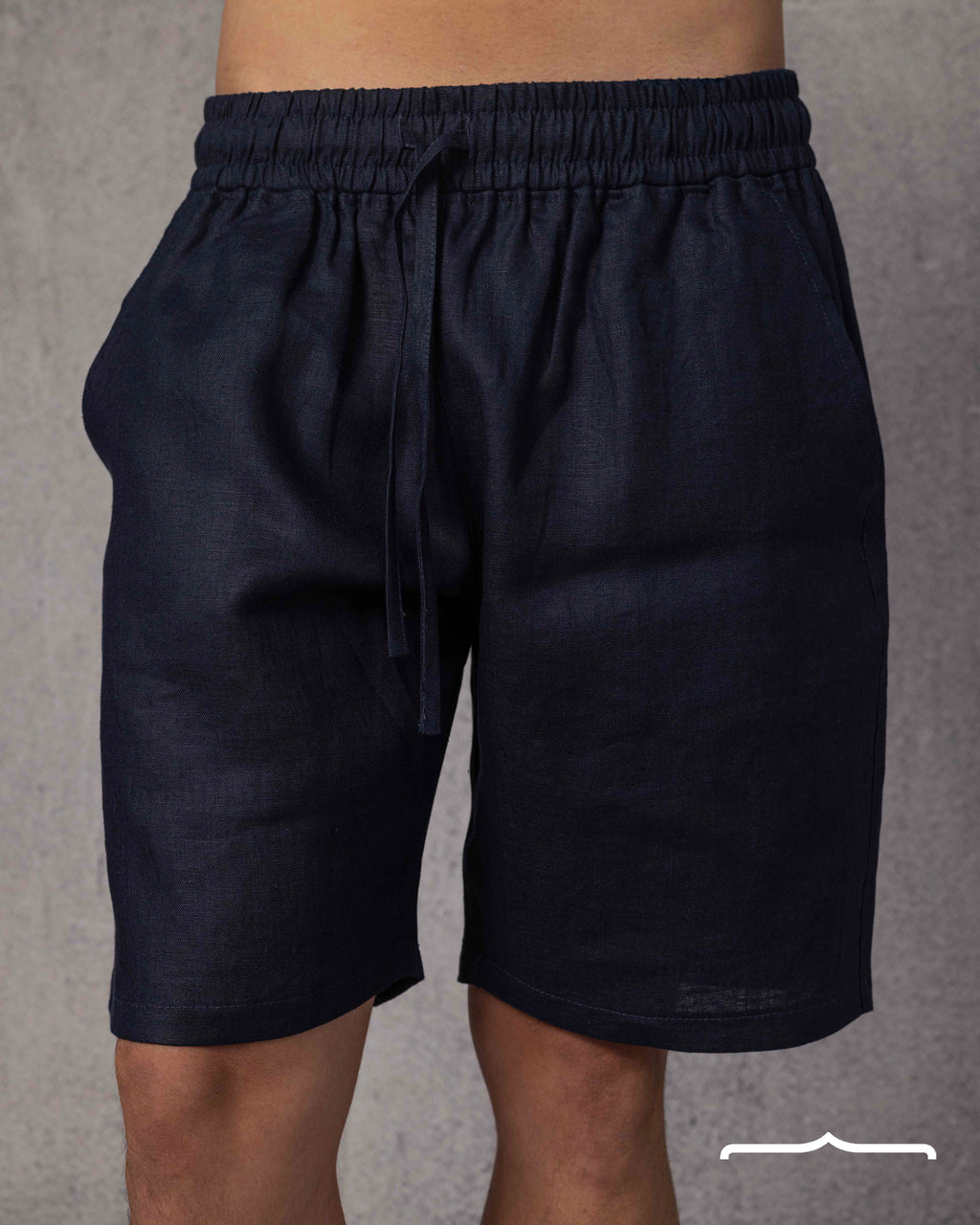 Linen short volume 2 in Navy blue