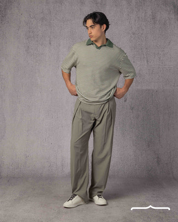 Contrast Collar knit Polo in Light Olive