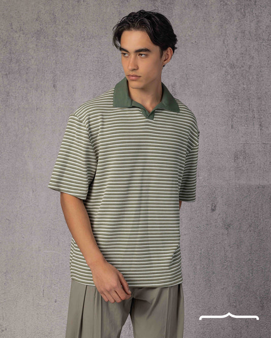 Contrast Collar knit Polo in Light Olive