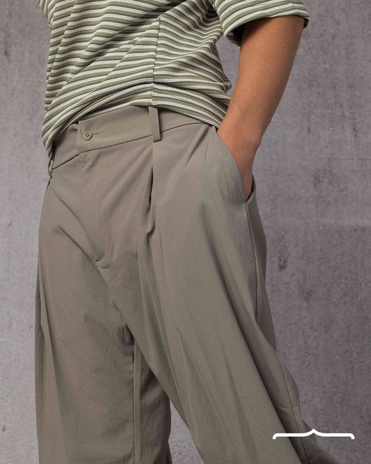 Classic Pants Volume 5  in Light Grey