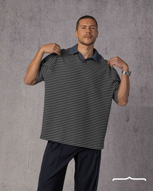 Contrast Collar knit Polo in Grey