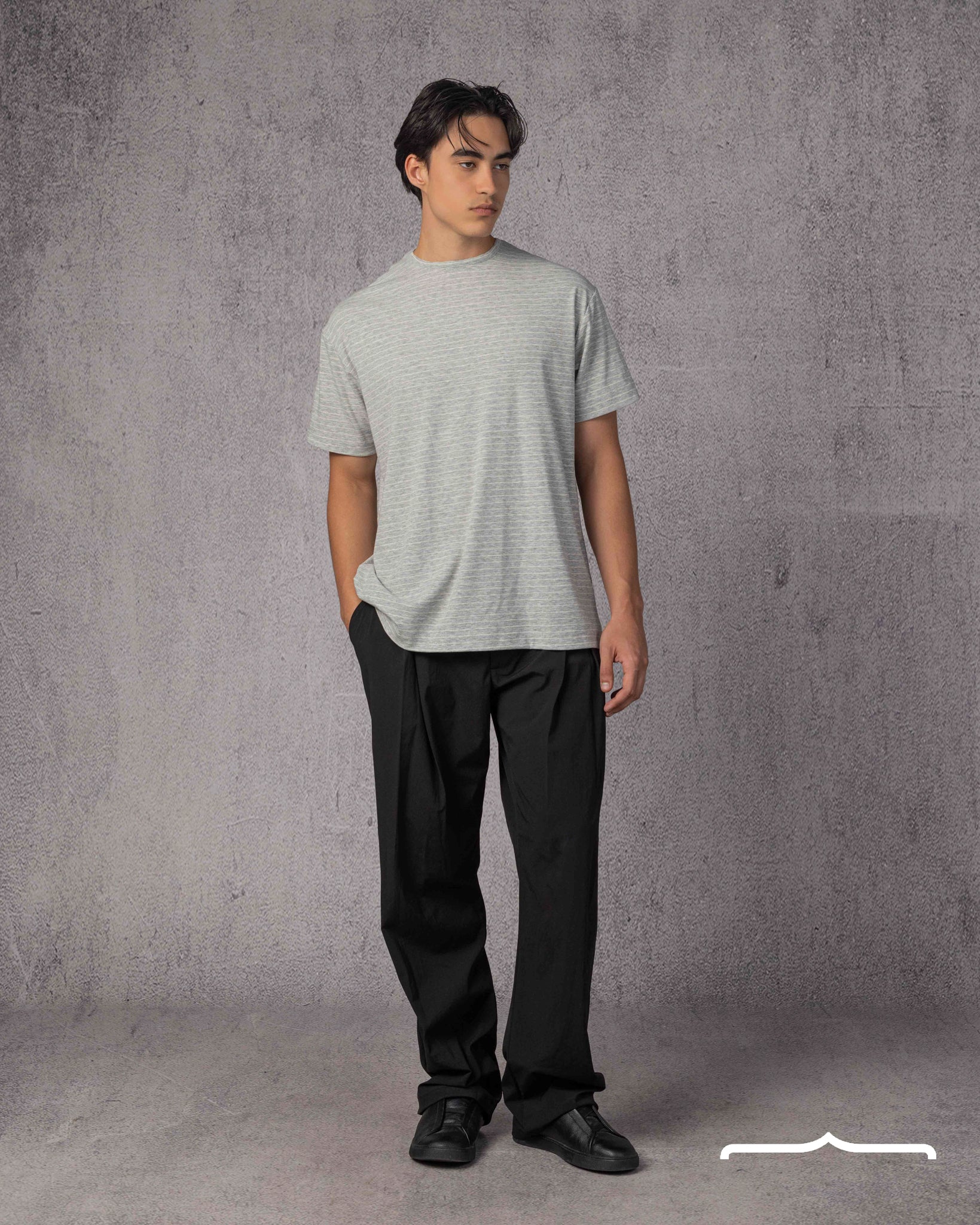 Crew neck Striped Knit T-Shirt in Grey