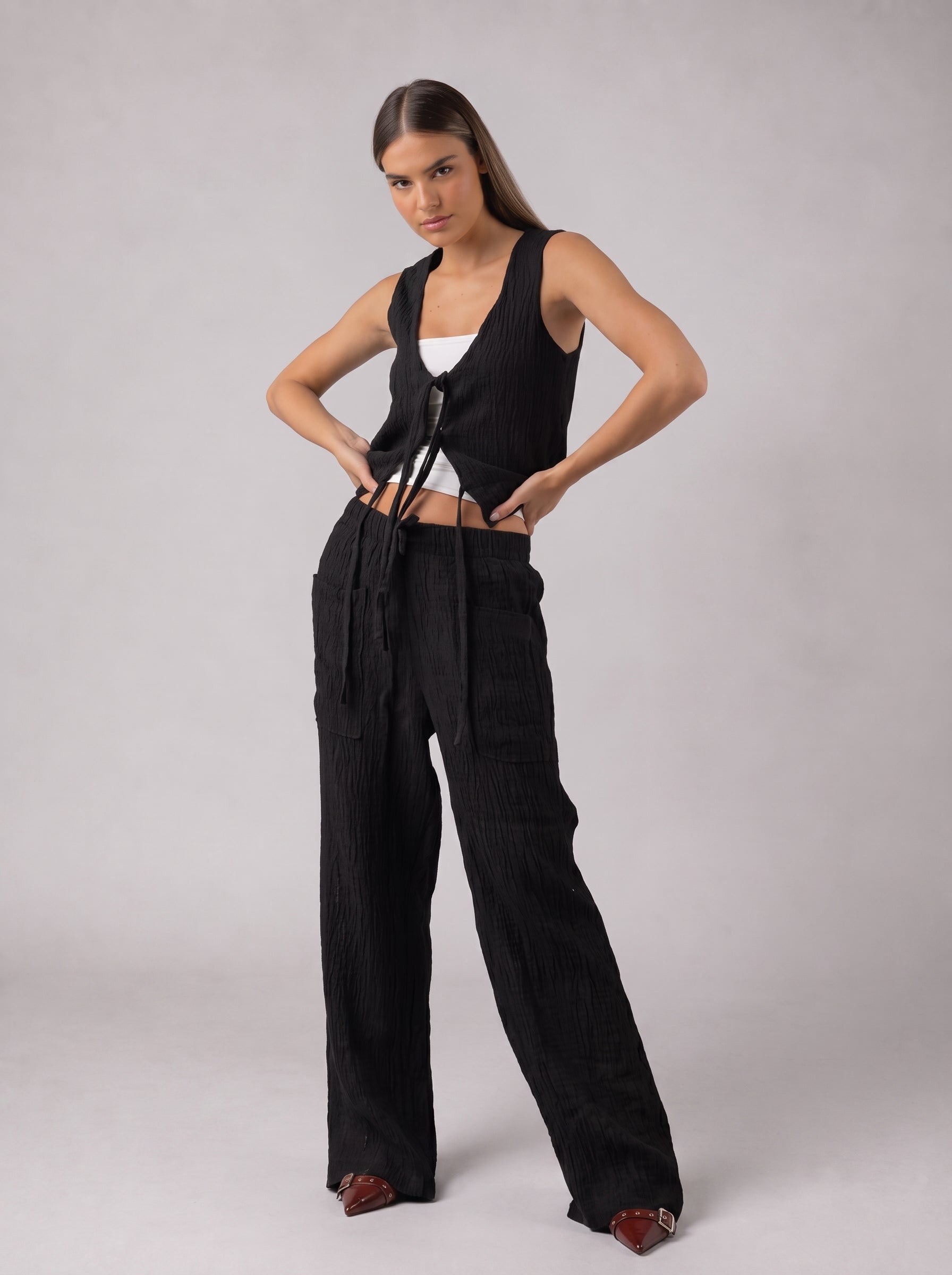 Tie Linen Set in Black