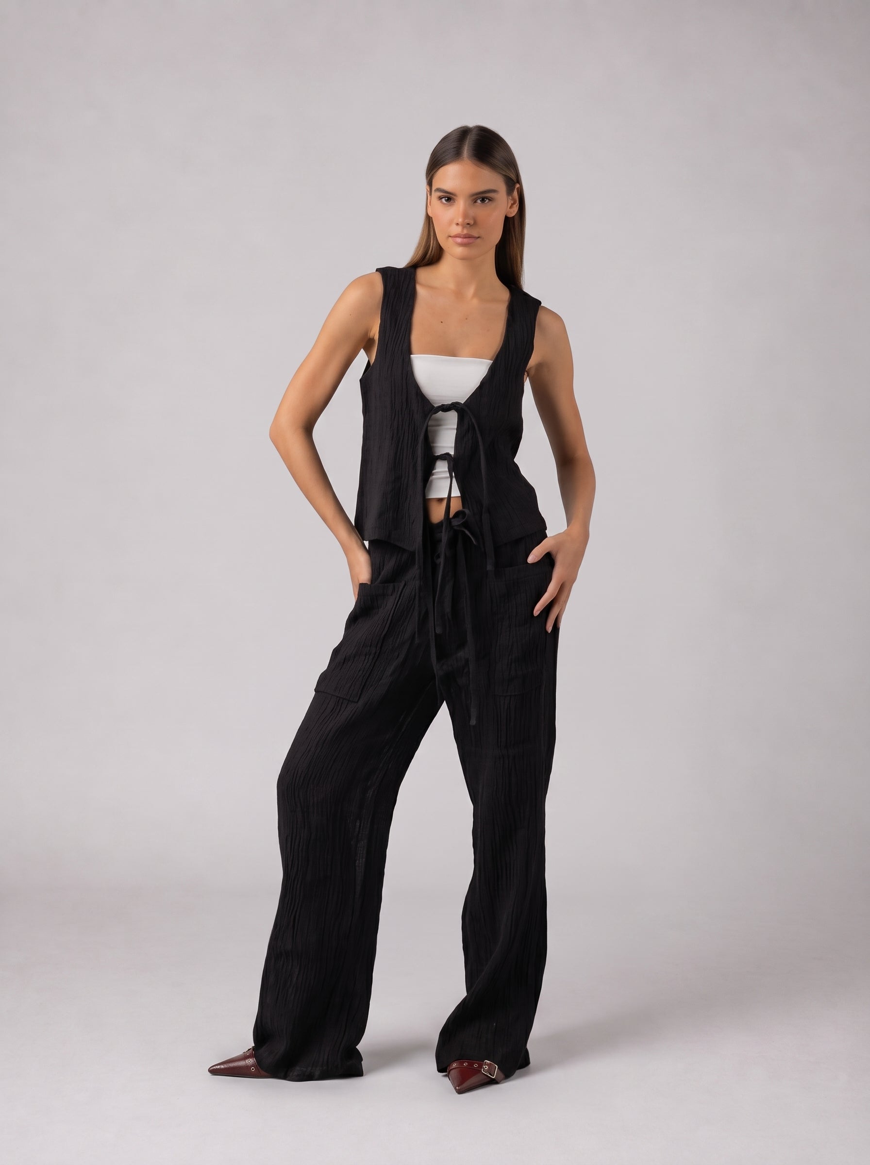 Tie Linen Set in Black