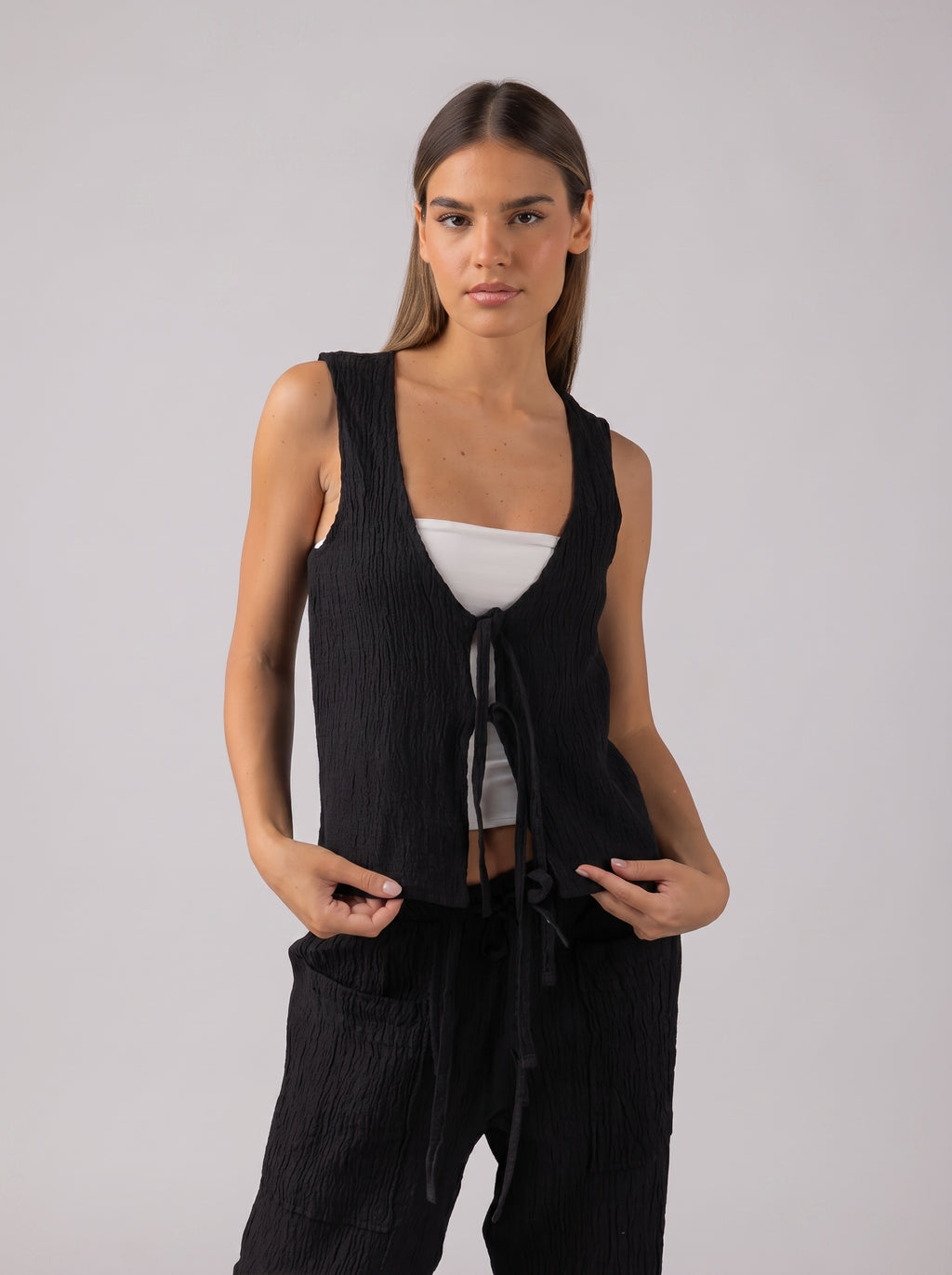 Tie Linen Set in Black