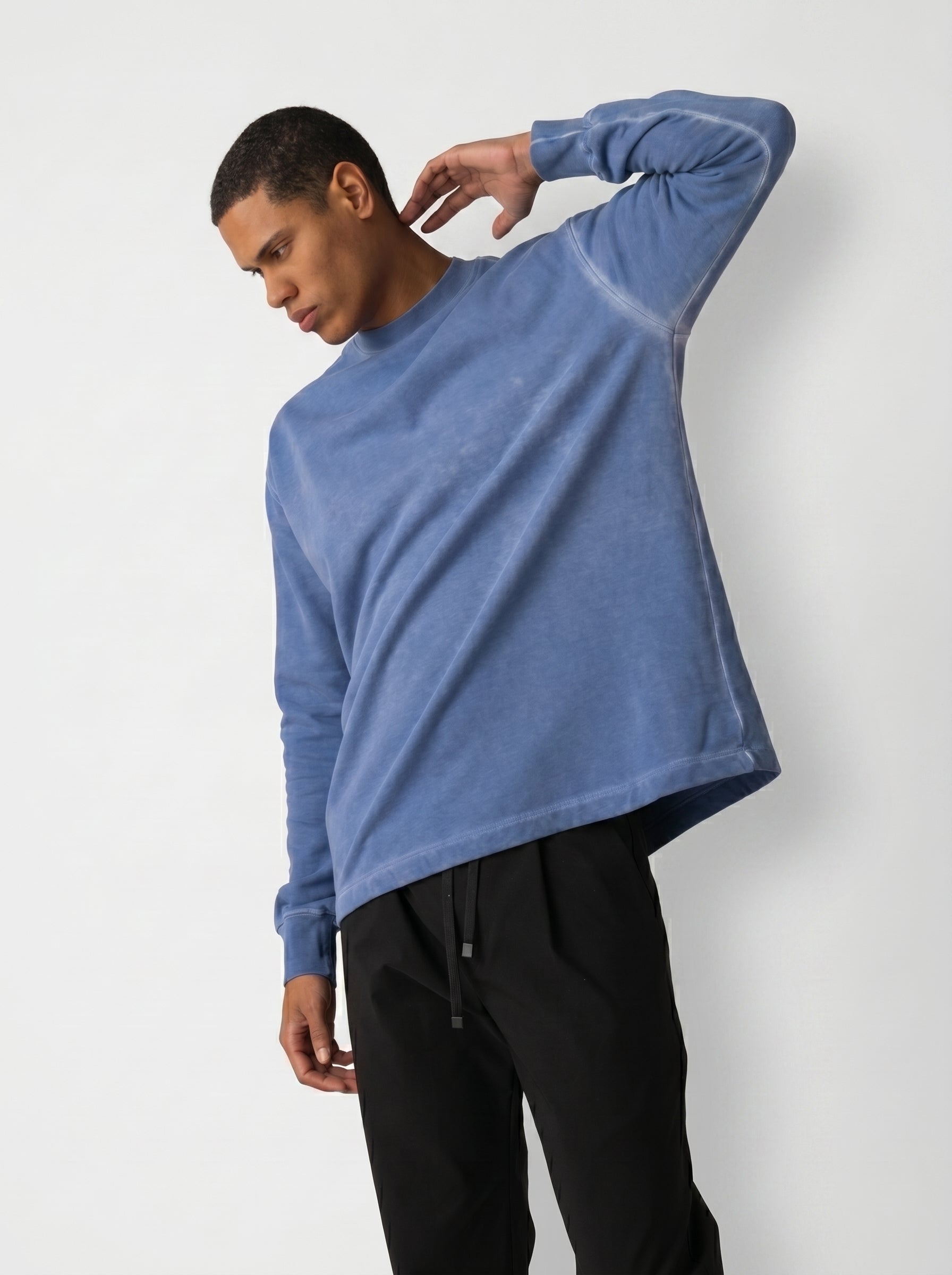 Washed sweatshirt in Baby blue