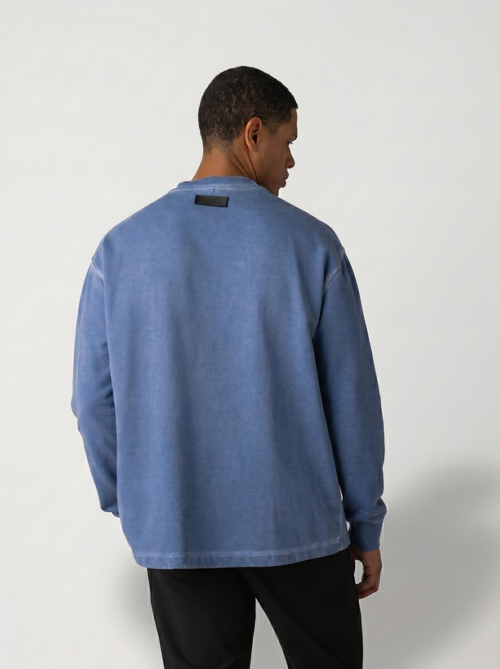 Washed sweatshirt in Baby blue