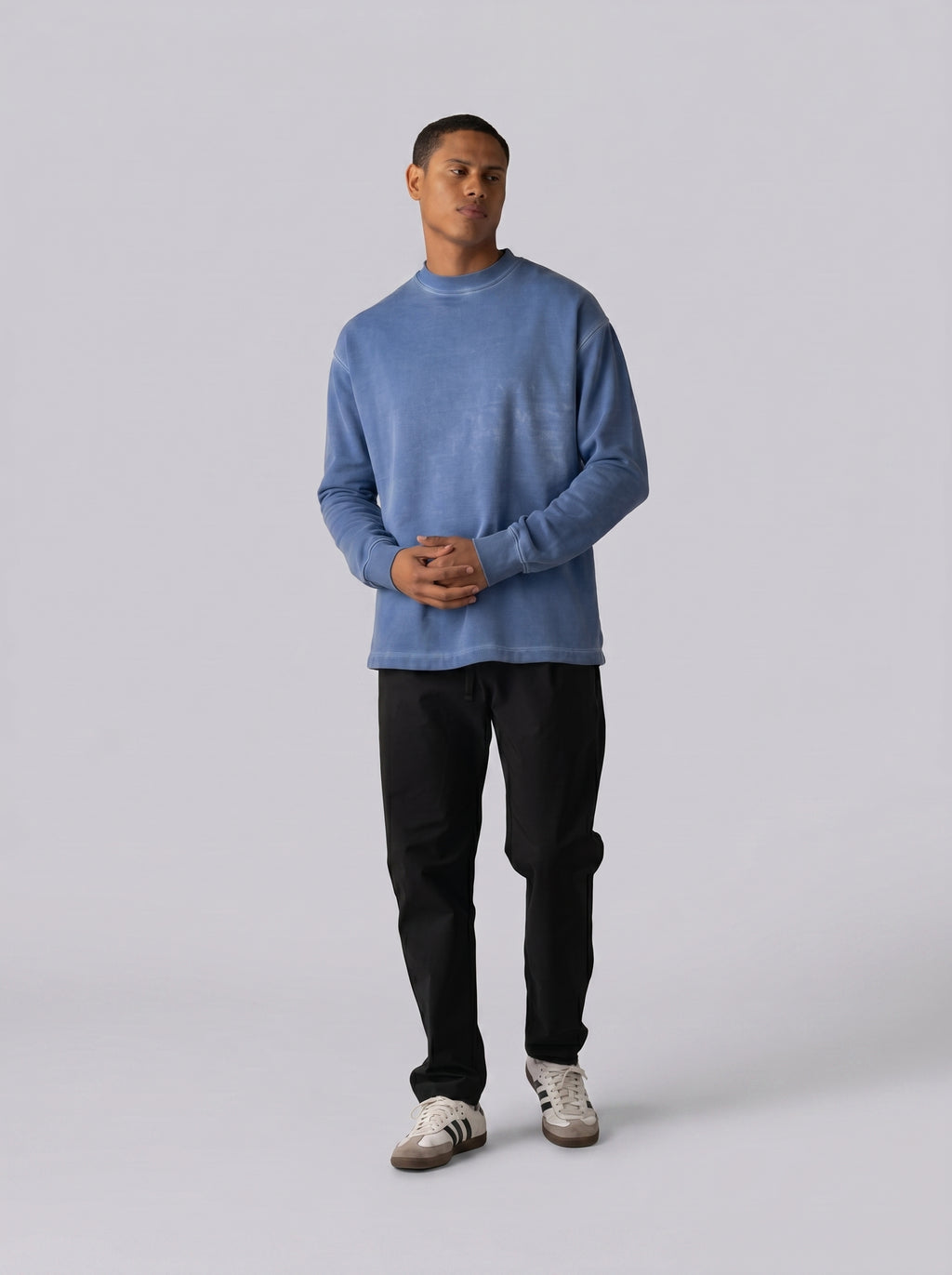 Washed sweatshirt in Baby blue