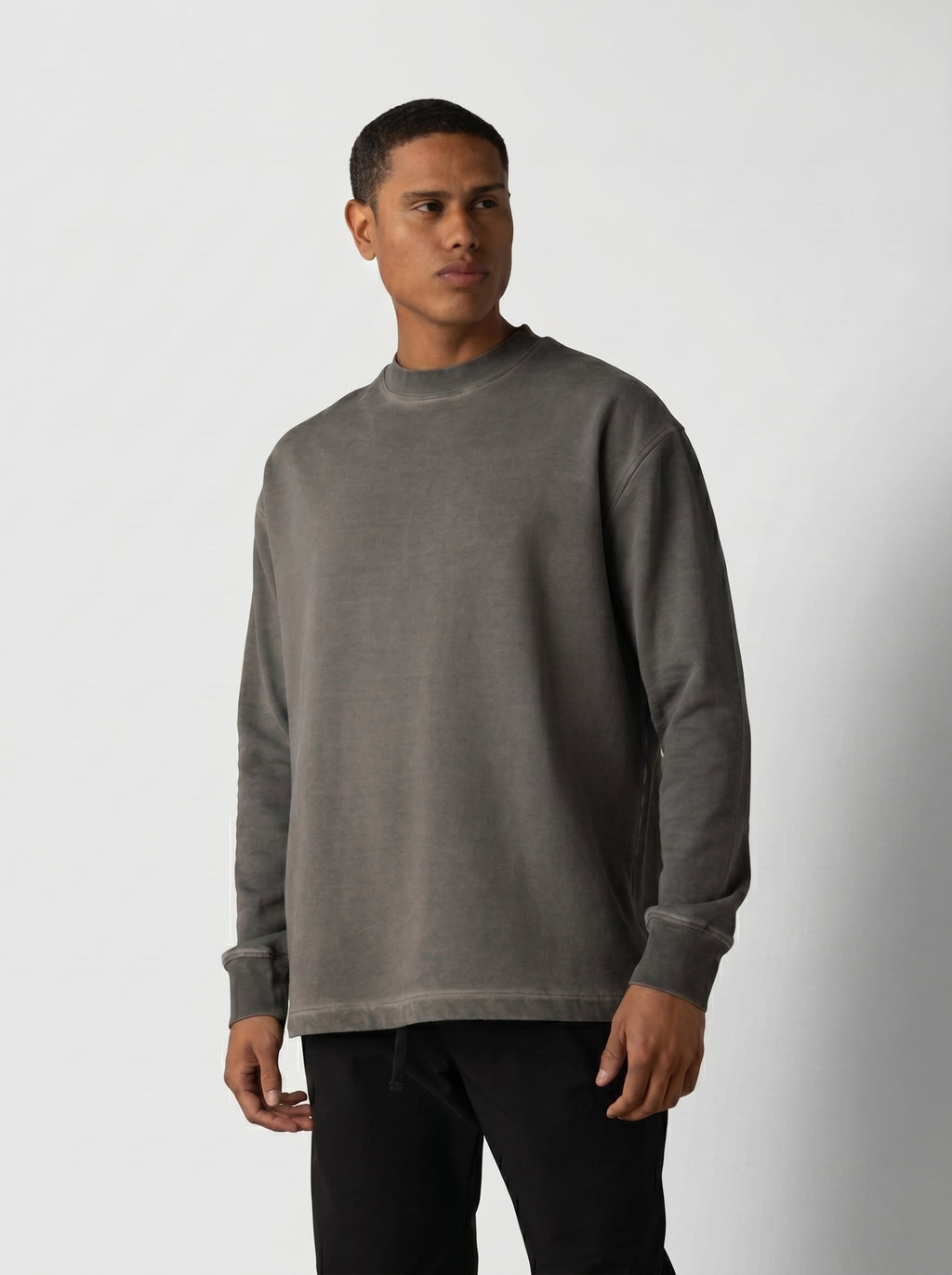 Washed sweatshirt in Dark Grey