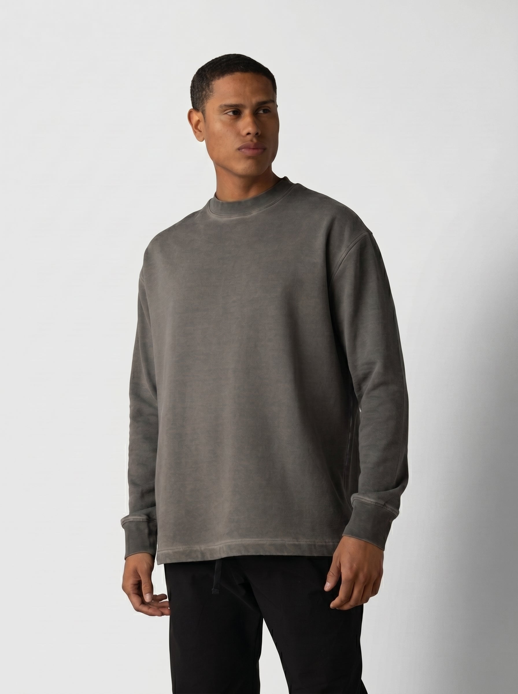 Washed sweatshirt in Dark Grey