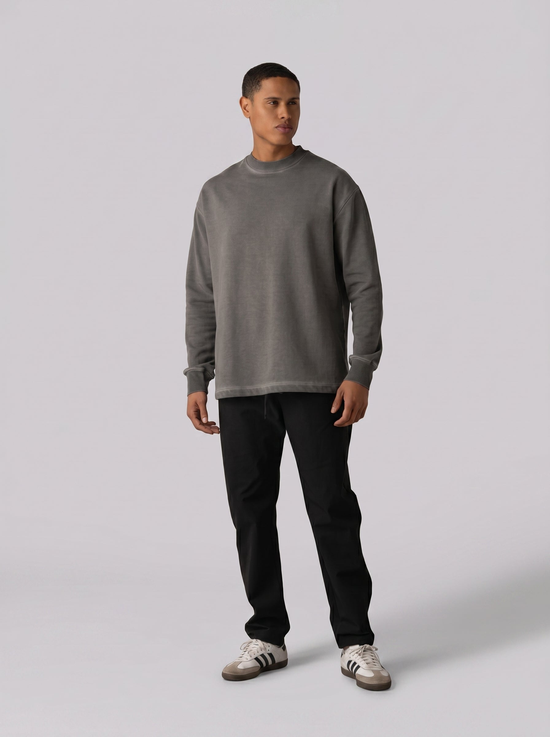 Washed sweatshirt in Dark Grey