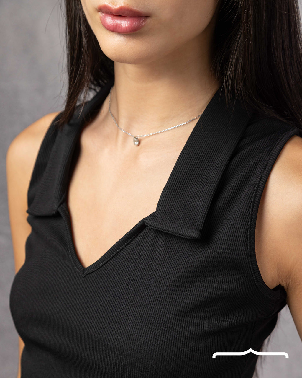 RIB V Core Top in Black