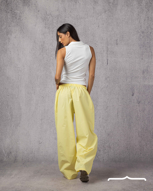 Buttoned Checkered oversize Pants in Yellow
