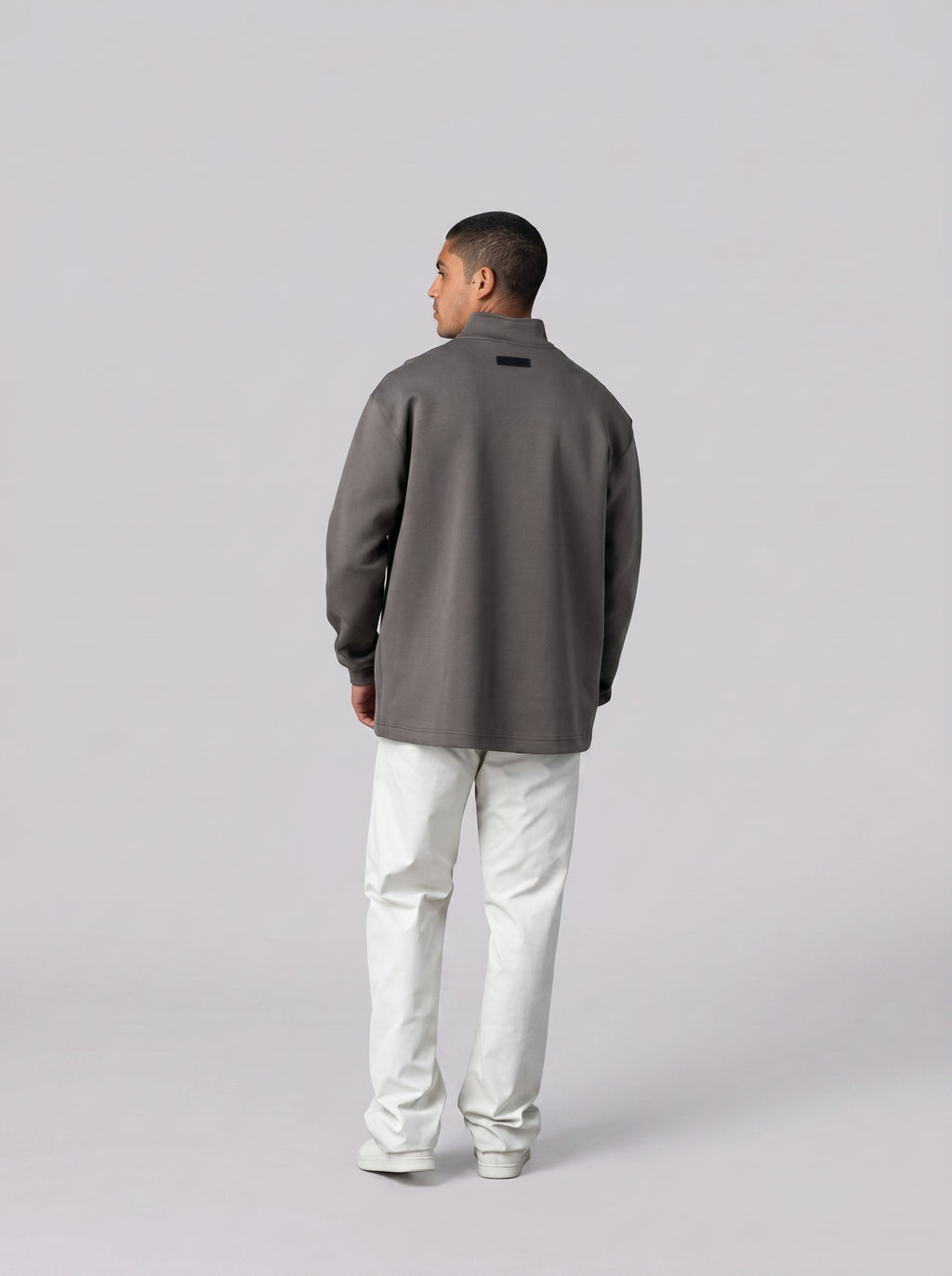 Zip-Collar Sweatshirt in Light Brown