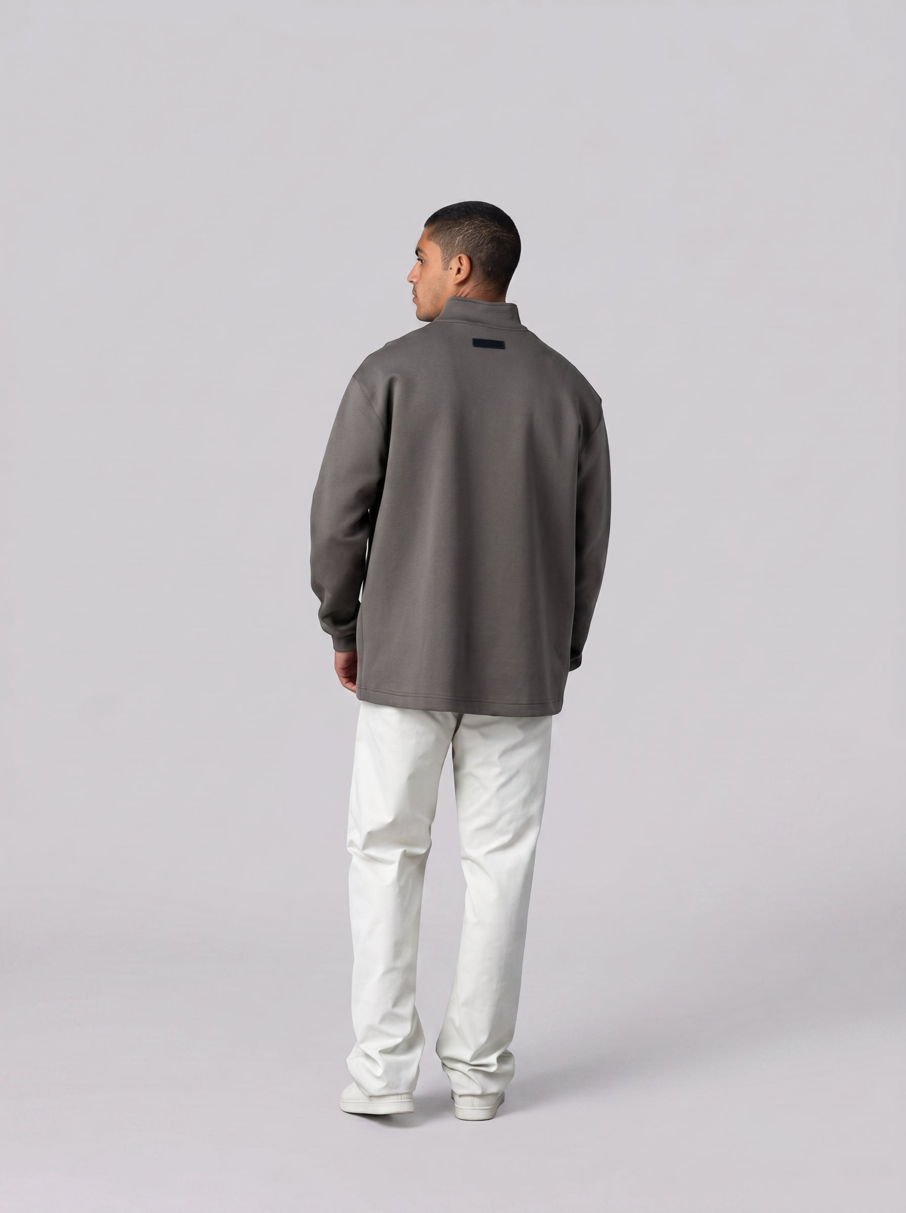 Zip-Collar Sweatshirt in Light Brown