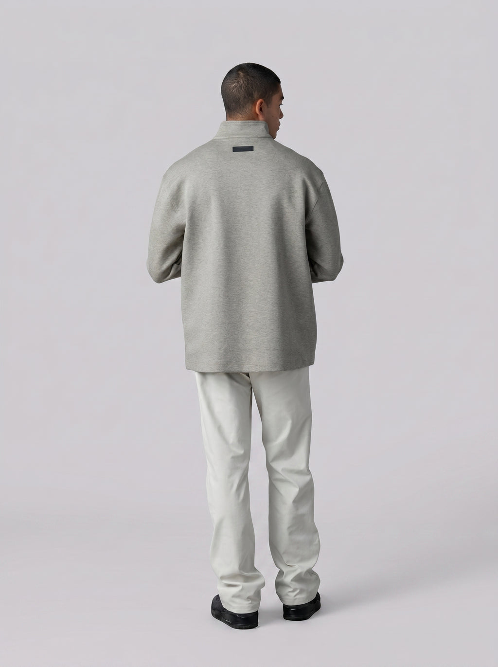 Zip-Collar Sweatshirt in Light Grey