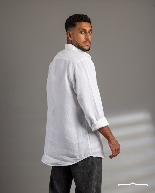 Button down linen shirt in White