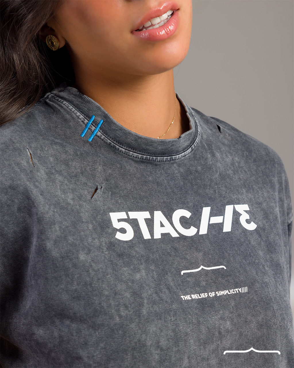 5TAC113 Ripped Washed Crop top in Grey