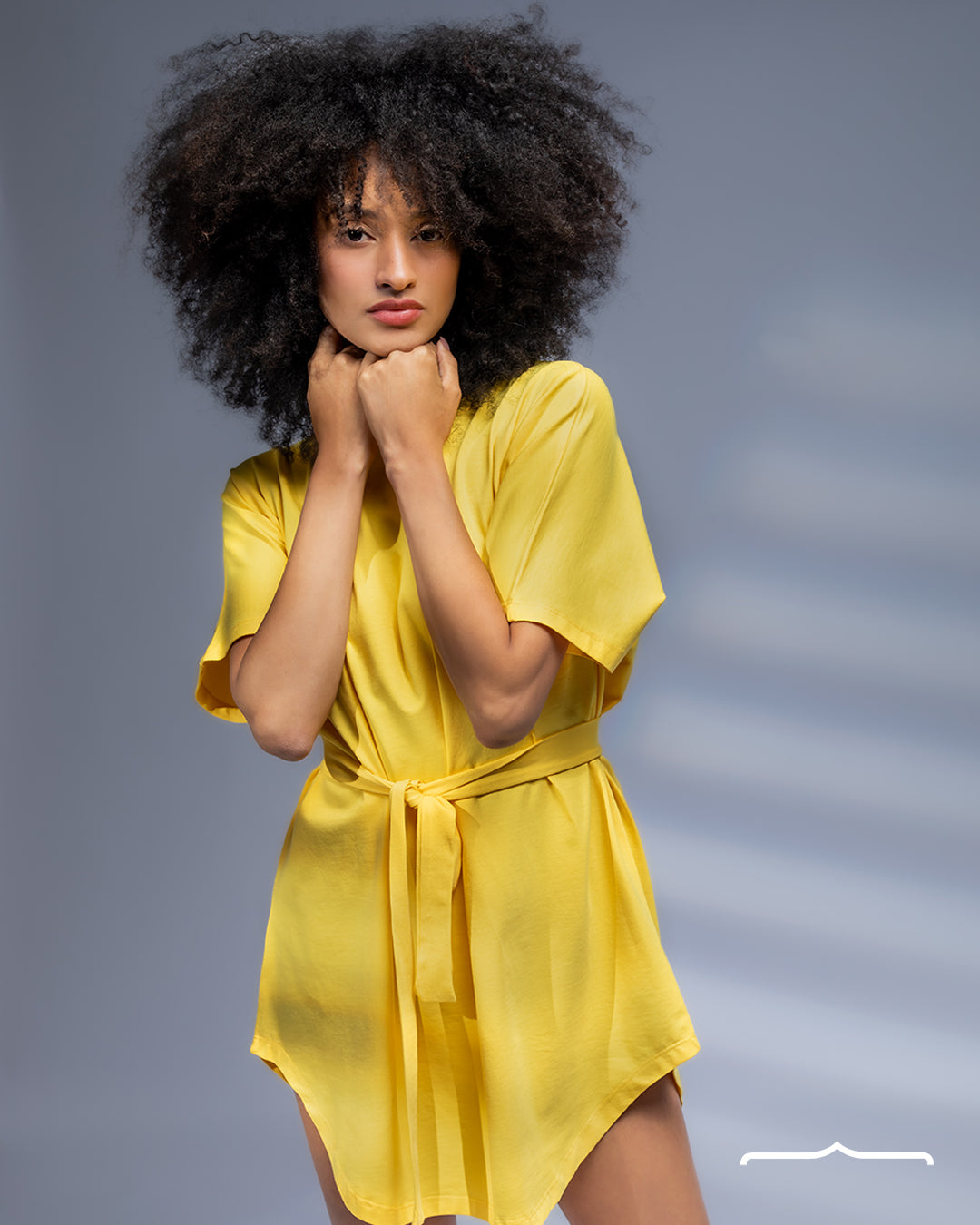 Short dress with a belt in Yellow